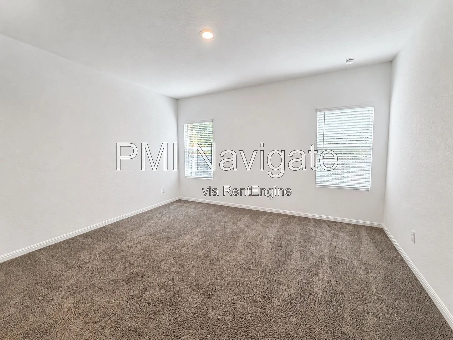 4 bed, 3.0 bath, 1910 sqft, $1,800 — Photo 3