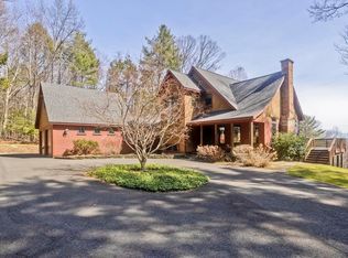 597 N Farms Rd, Northampton, MA 01062