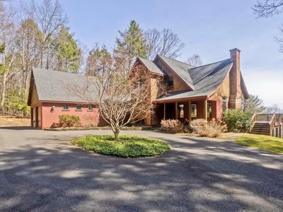 597 N Farms Rd, Northampton, MA, 01062