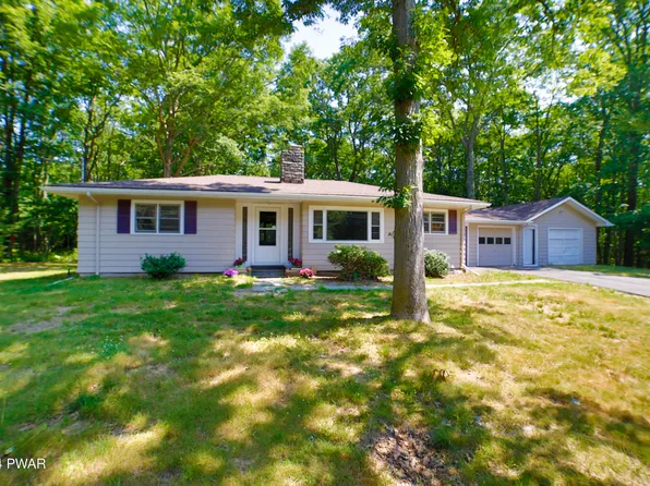 1699 Route 6, Hawley, PA 18428