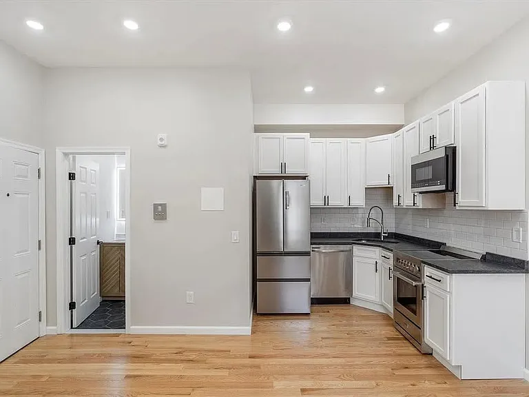 334 Saint Paul Pl #2 — Photo 1