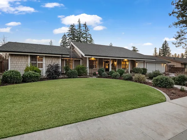 3911 W School Avenue, Visalia, CA 93291