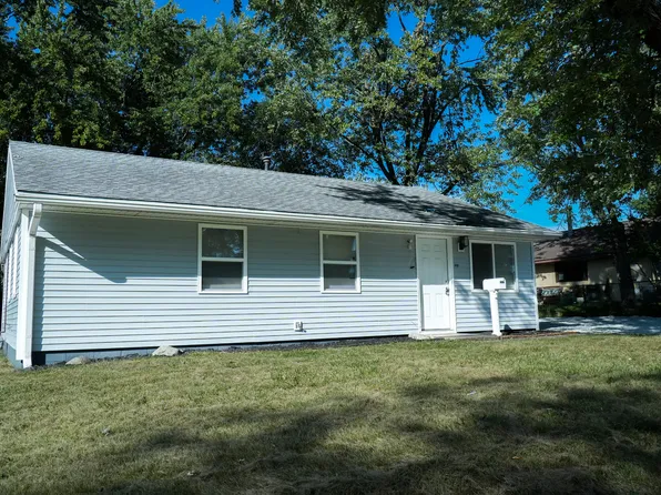 2804 E Illinois St, Urbana, IL 61802