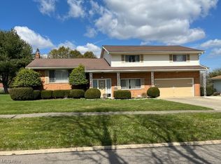 2199 Springfield Center Rd, Akron, OH 44312