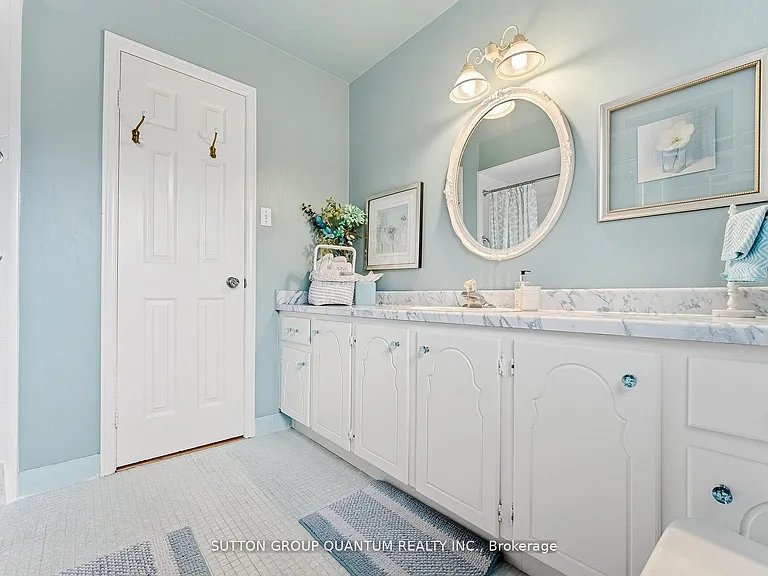 1511 Ifield Rd — Photo 26