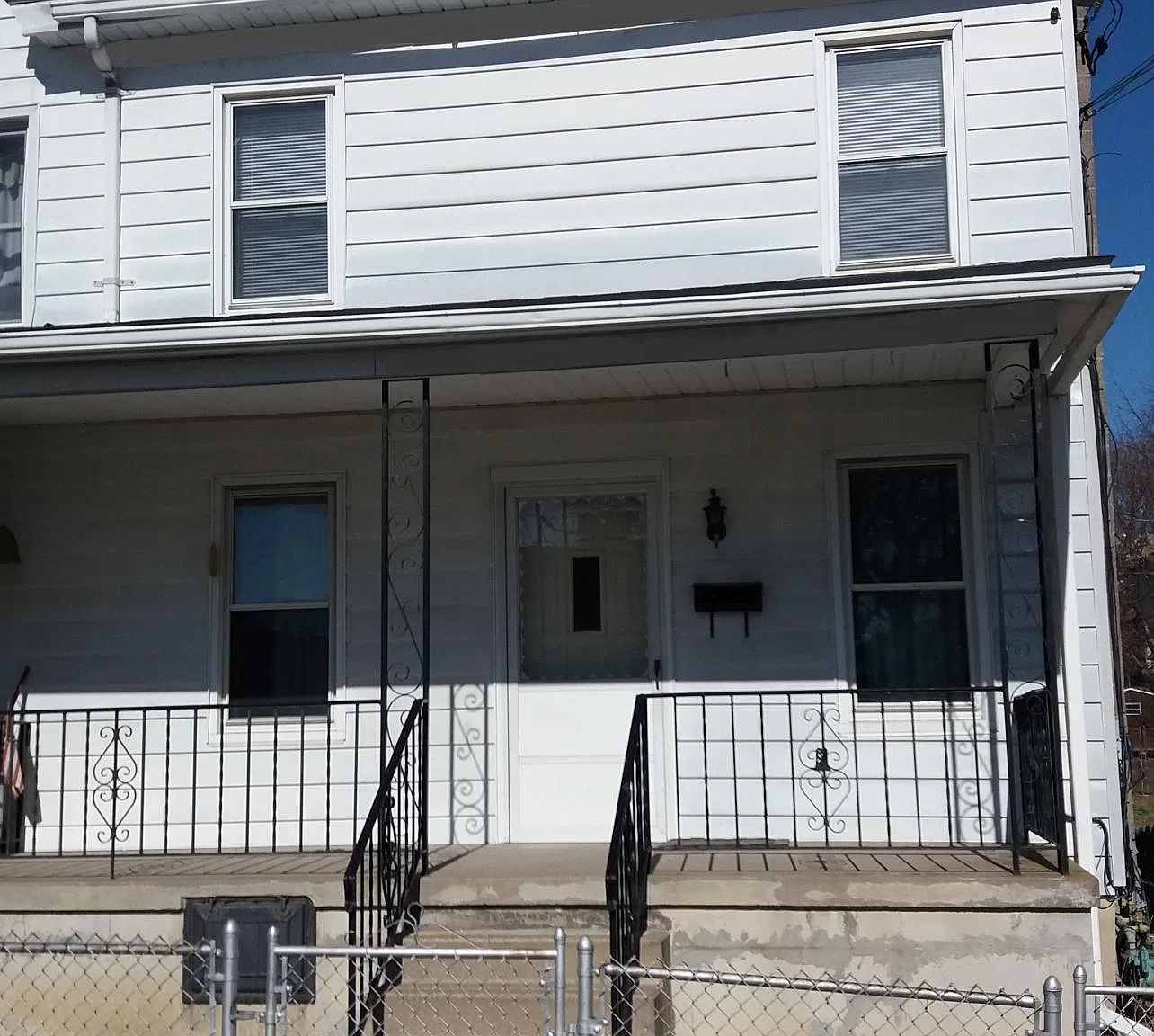440 S 9th Ave — Photo 1