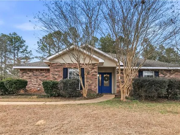 234 Lake Falls Dr, Pineville, LA 71360