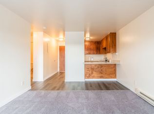 9403 16th Ave SW #308, Seattle, WA 98106