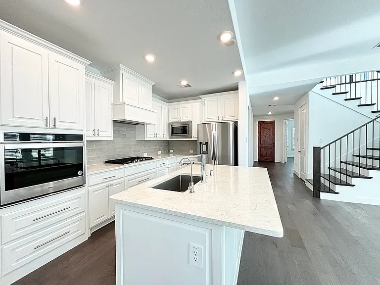 4809 Zilker Ave — Photo 3