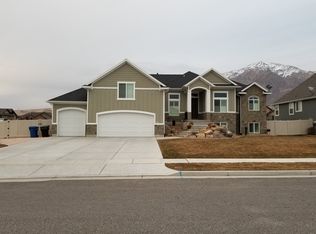 776 W 2775 N, Pleasant View, UT 84414