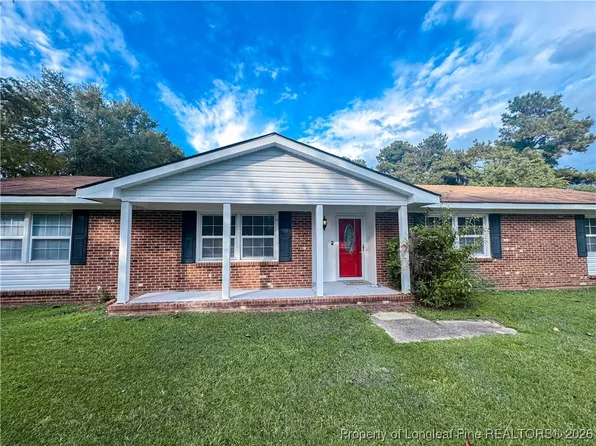 2879 County Line Rd, Saint Pauls, NC 28384