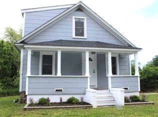 175 Clark Ln, Waterford, CT 06385