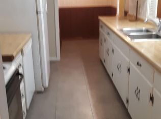 8000 W 61st St, Overland Park, KS 66202