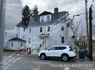 22 Hawthorne St #1, Norwich, CT 06360