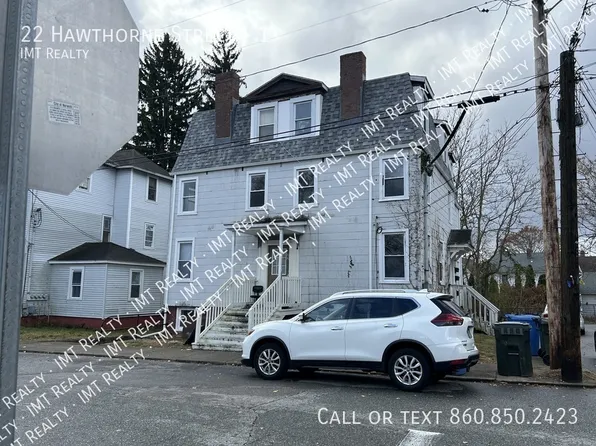 22 Hawthorne St #1, Norwich, CT 06360