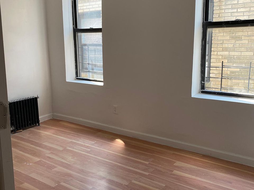2nd image of 2234 Davidson Ave #1
