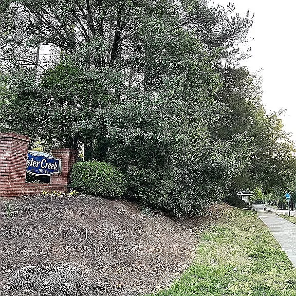 121 Ashley Forest Rd — Photo 18