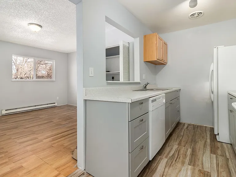 3068 S Dexter Way — Photo 5