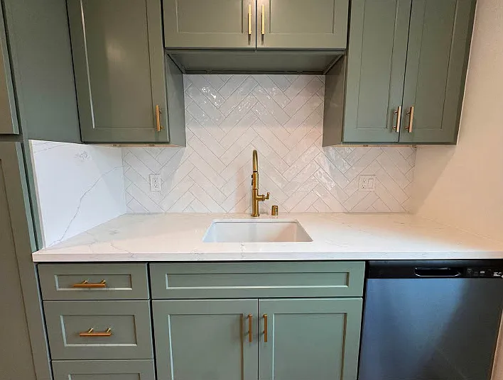 707 Ashland Ave — Photo 5