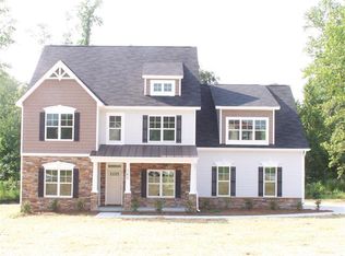 162 Rosslyn Chapel Ln, Vass, NC 28394