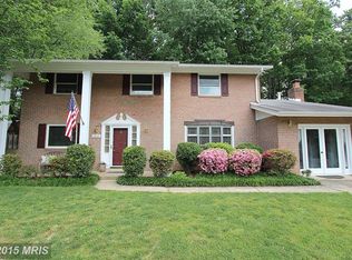 5225 Gainsborough Dr, Fairfax, VA 22032