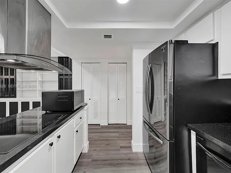 1001 Three Islands Blvd #28 — Photo 8