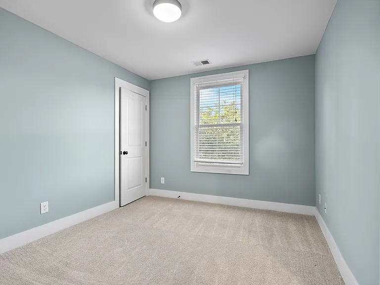 310 Evanston Ave — Photo 12