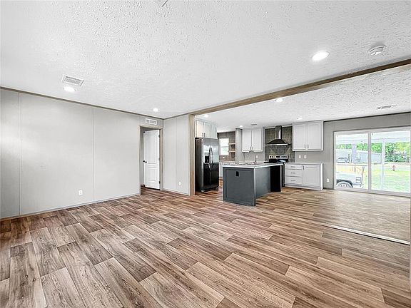 5th image of 6437 W Akazian Ln