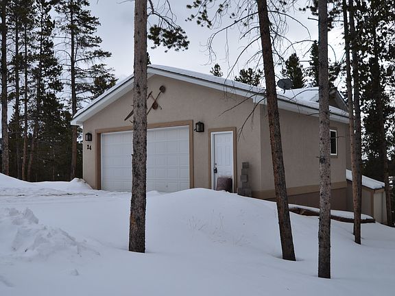 Front Exterior - Winter