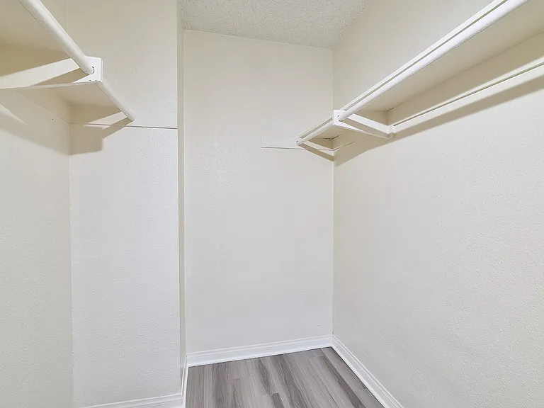 Closet Closet
