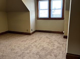224 Grand St APT 3, Morgantown, WV 26501