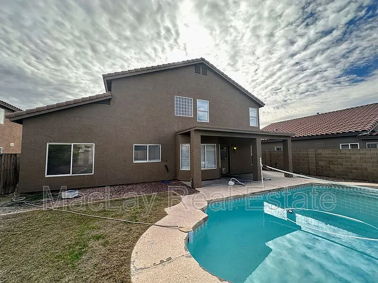 1392 W Morelos St — Photo 12