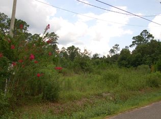 8063 Harrison St, Bay Saint Louis, MS 39520