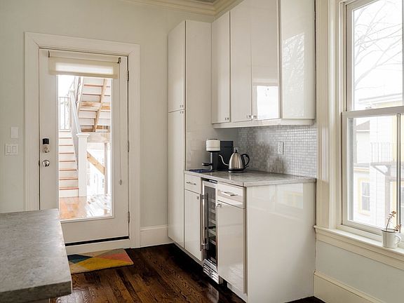 5th image of 99 Sedgwick St #2