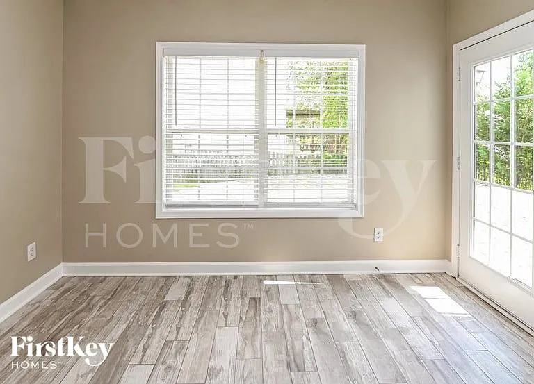 9424 Pepperidge Ave NW — Photo 11
