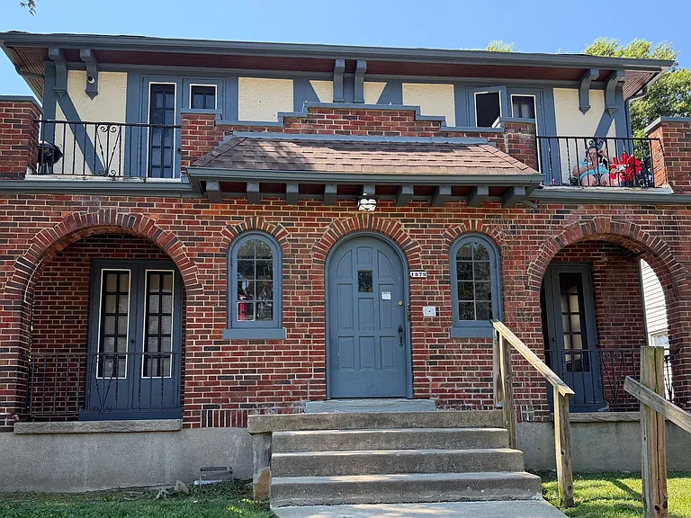 1979 Dalewood Pl — Photo 1