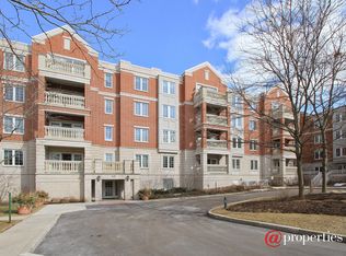 620 Homewood Ave APT 105, Highland Park, IL