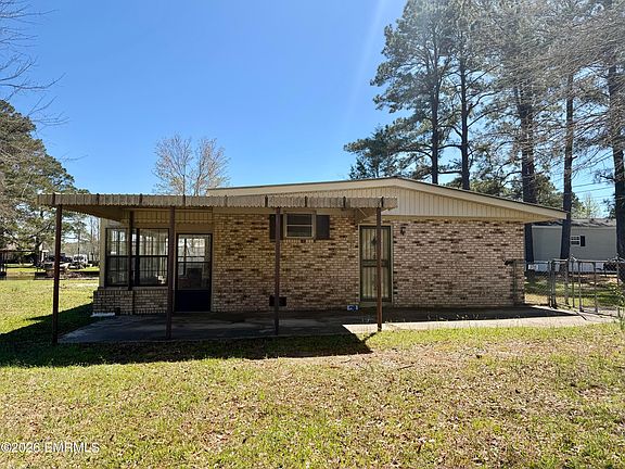 2nd image of 3725 Kay Dr