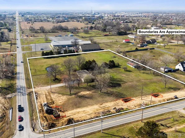 10524 N 129th Ave E, Owasso, OK 74055