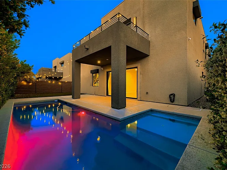 10334 Jade Gardens Dr — Photo 3