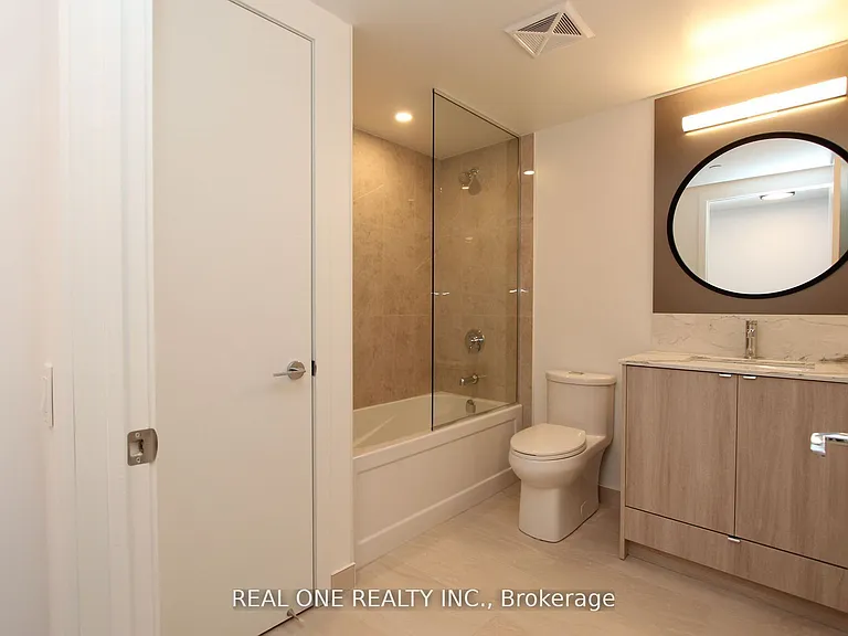 771 Yonge St #1006 — Photo 6