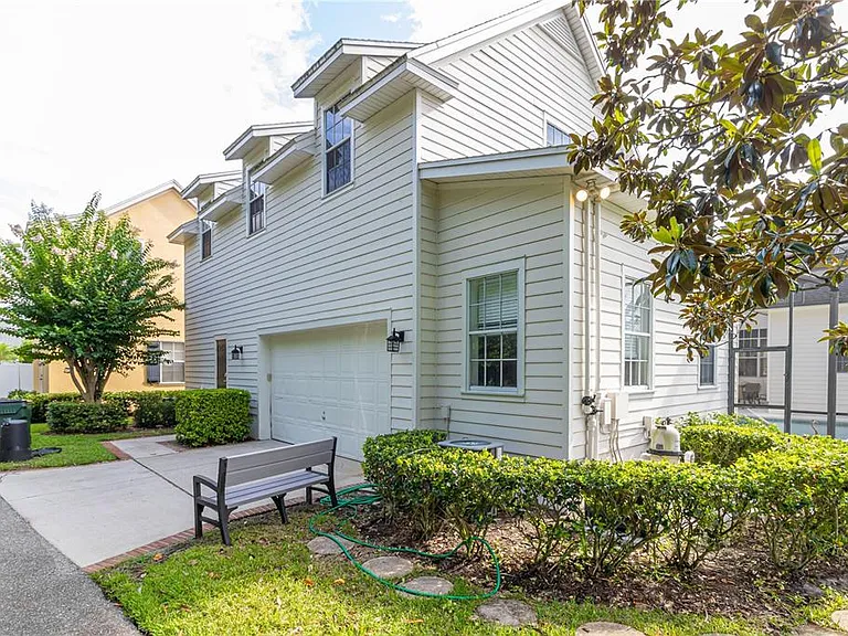 216 Eastpark Dr — Photo 66