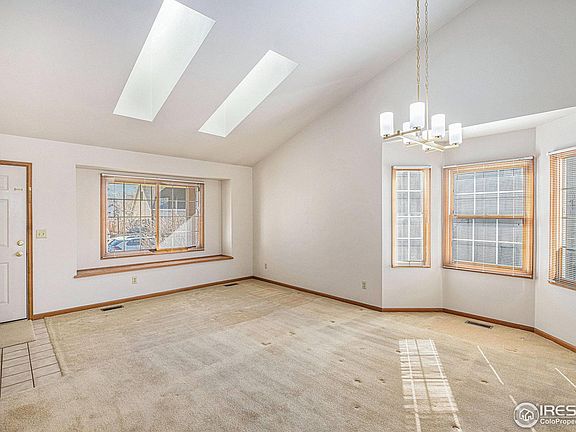 3rd image of 842 Marble Dr