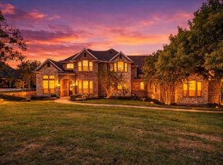 153 Crest Canyon Dr, Fort Worth, TX 76108