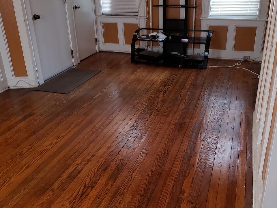 1st image of 9135 97th St Floor 1