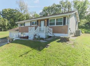 5106 Grace St, Imperial, MO 63052
