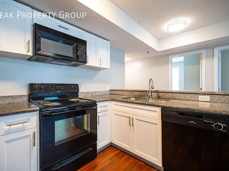 250 Chittenden Ave — Photo 143