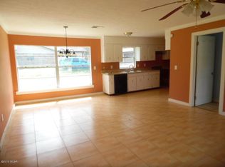 7110 E 10th St, Panama City, FL 32404