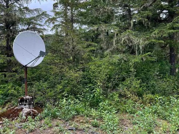 LOT 9th Iss #2414, Hoonah, AK 99829