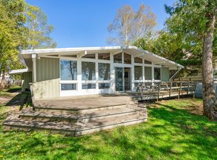 78 Plymouth Beach Rd, Indian River, MI 49749